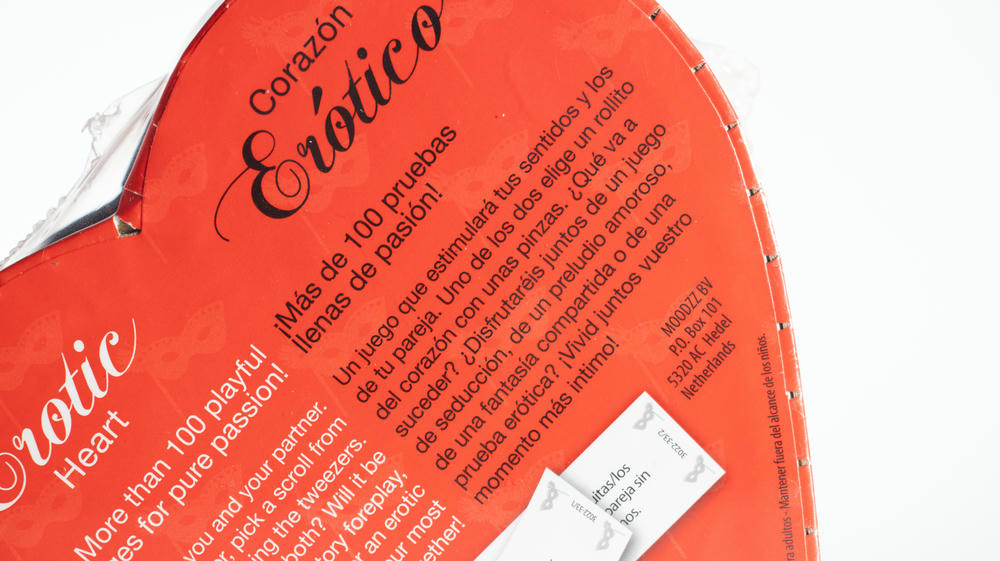 Juego de mesa corazones