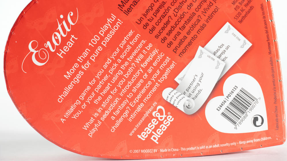 Juego de mesa corazones