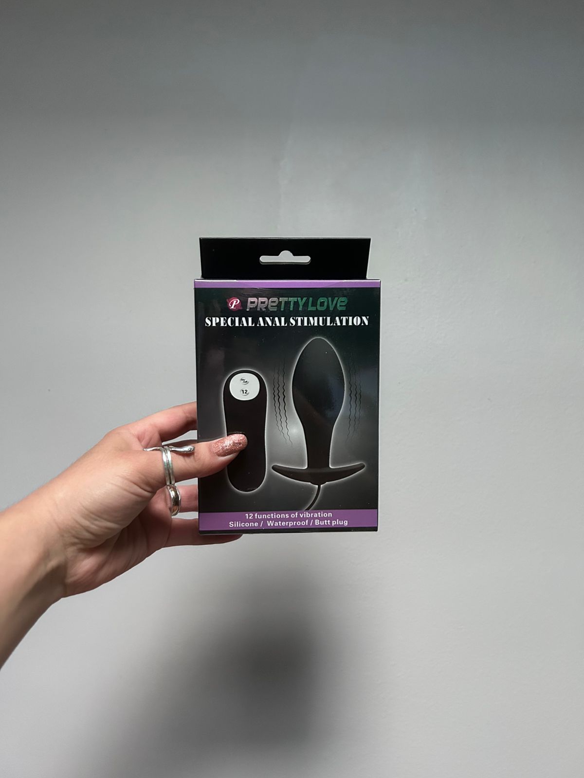 Vibrador Plug Anal Pretty Love con Control – Estimulación Intensa y Control Total
