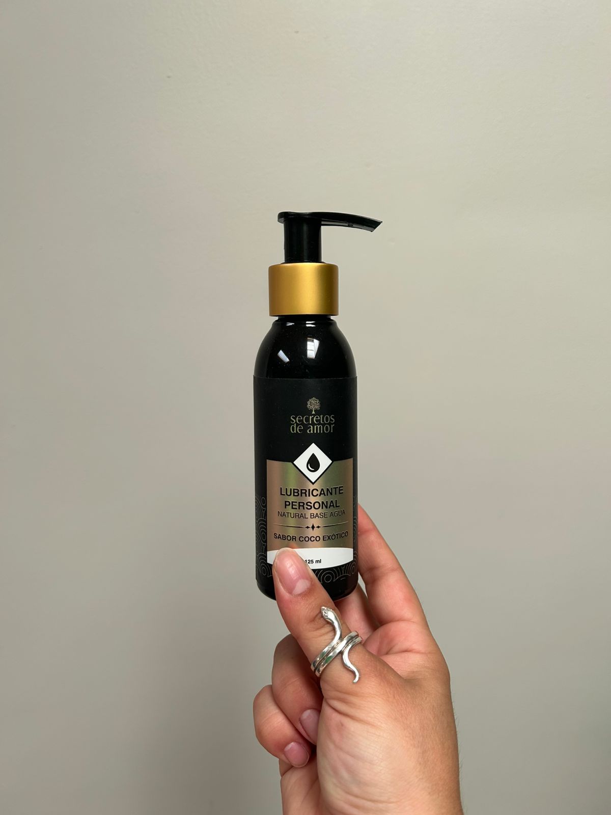 Lubricante íntimo con base acuosa